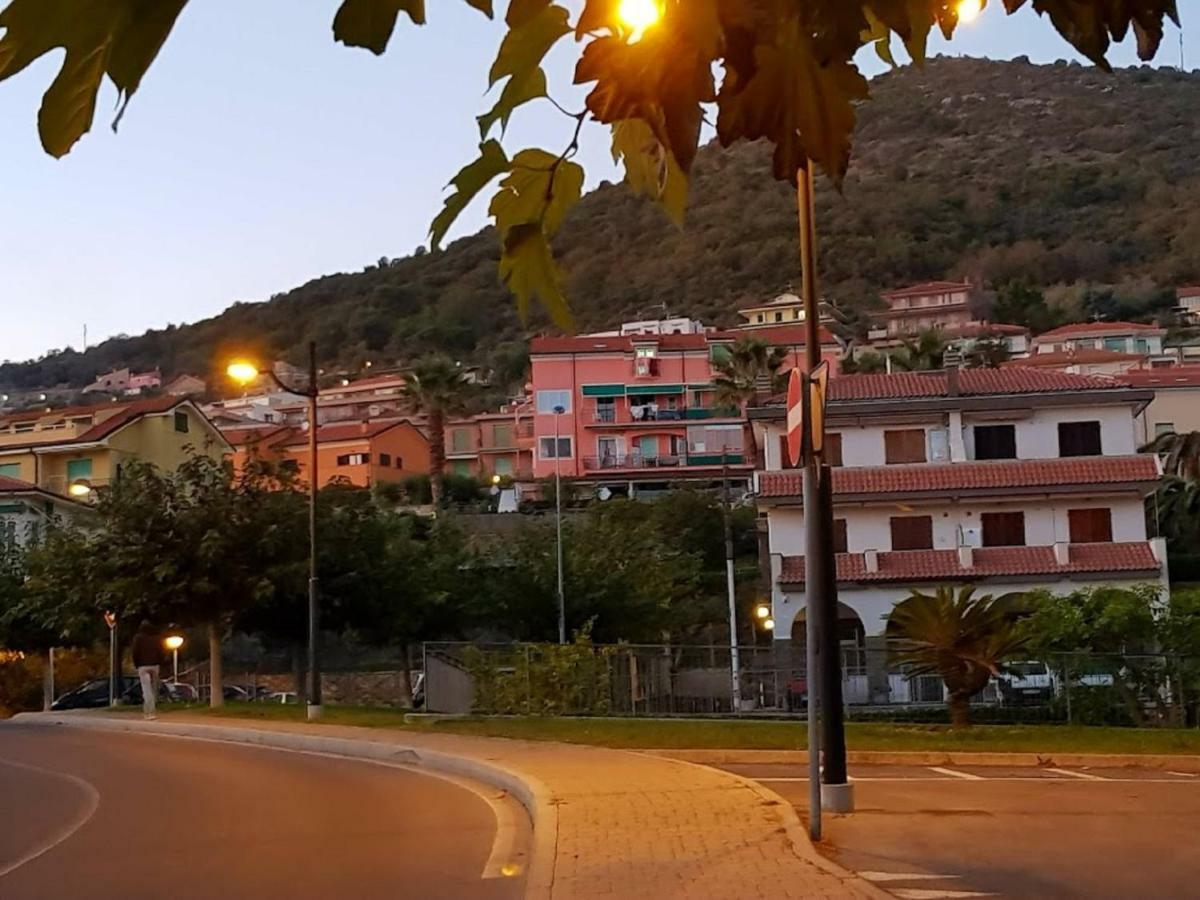 Very Cosy House With Fabulous Sea View! Pietra Ligure Eksteriør bilde